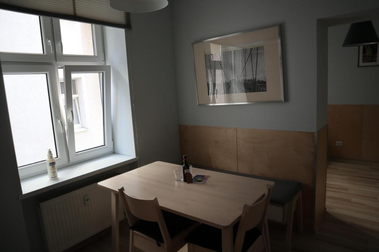 Milo Mi - 2 Bedroom Apartment In The Old Town Poznań Exteriör bild
